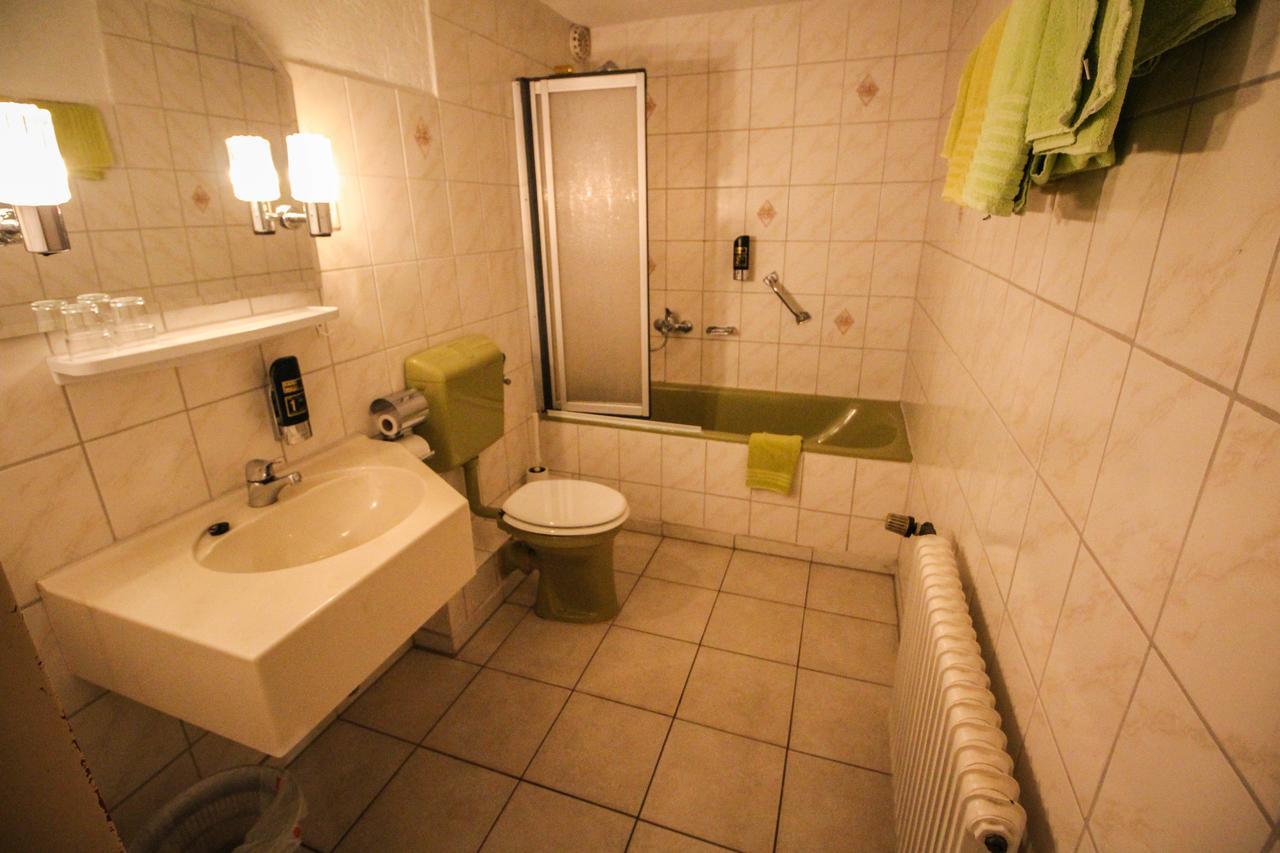 Bogensporthotel "Bad" Айзенбах Екстериор снимка