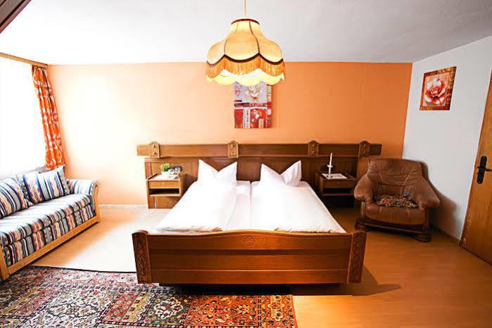 Bogensporthotel "Bad" Айзенбах Екстериор снимка