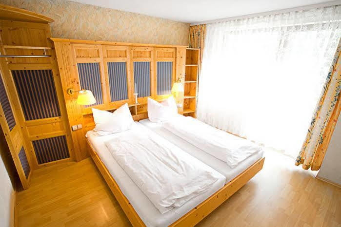 Bogensporthotel "Bad" Айзенбах Екстериор снимка